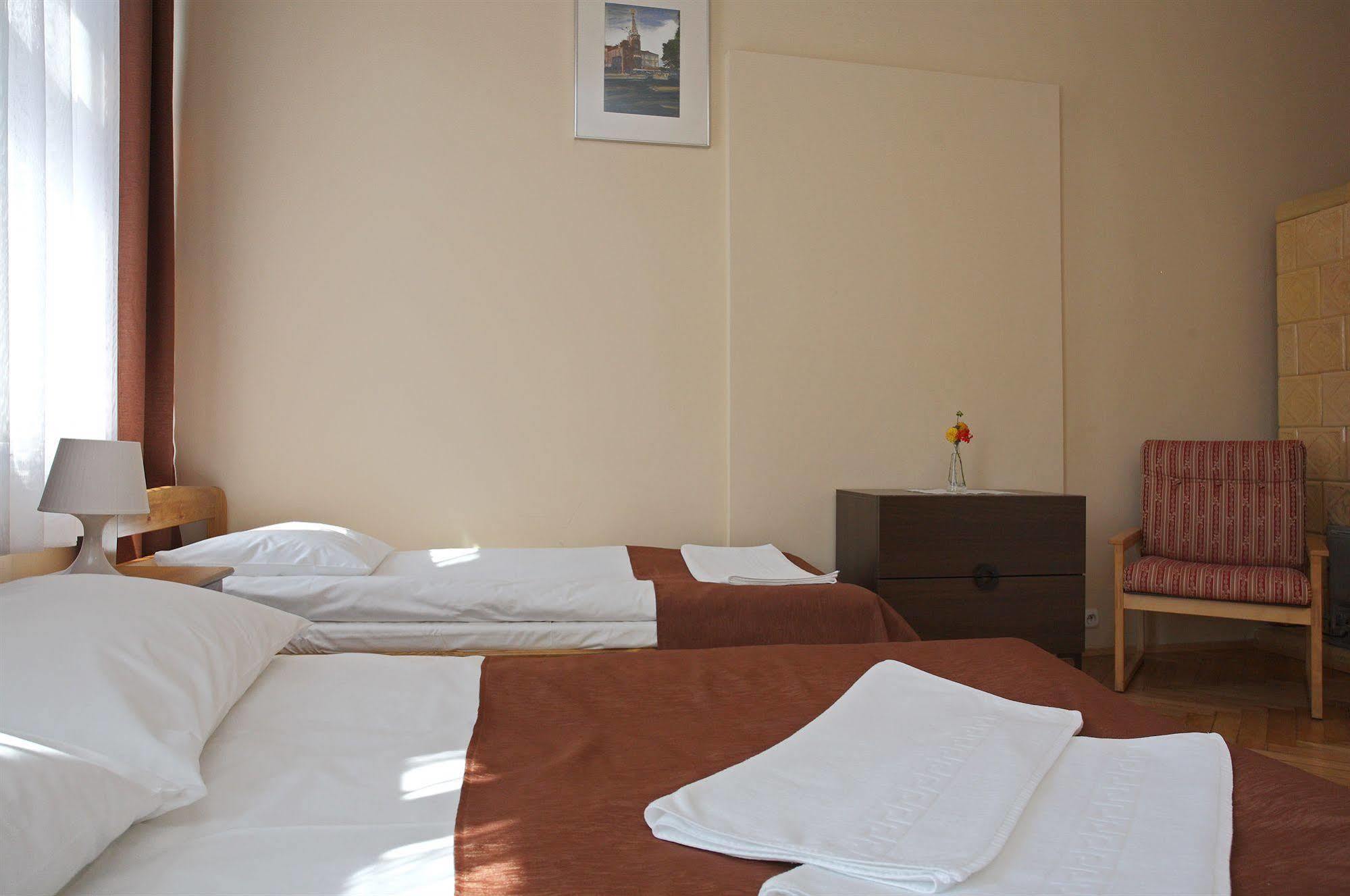 Enigma Hostel كراكوفيا المظهر الخارجي الصورة